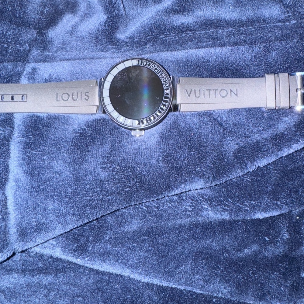 Louis Vuitton Tambour Horizon Light Up Connected Watch